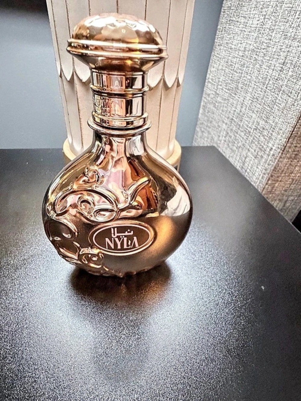 Arabiyat Prestige Nyla Eau de Parfum in Gold - test sprays missing.